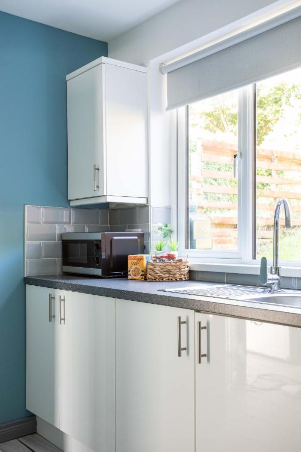 Fully Refurbished North Belfast Home Экстерьер фото