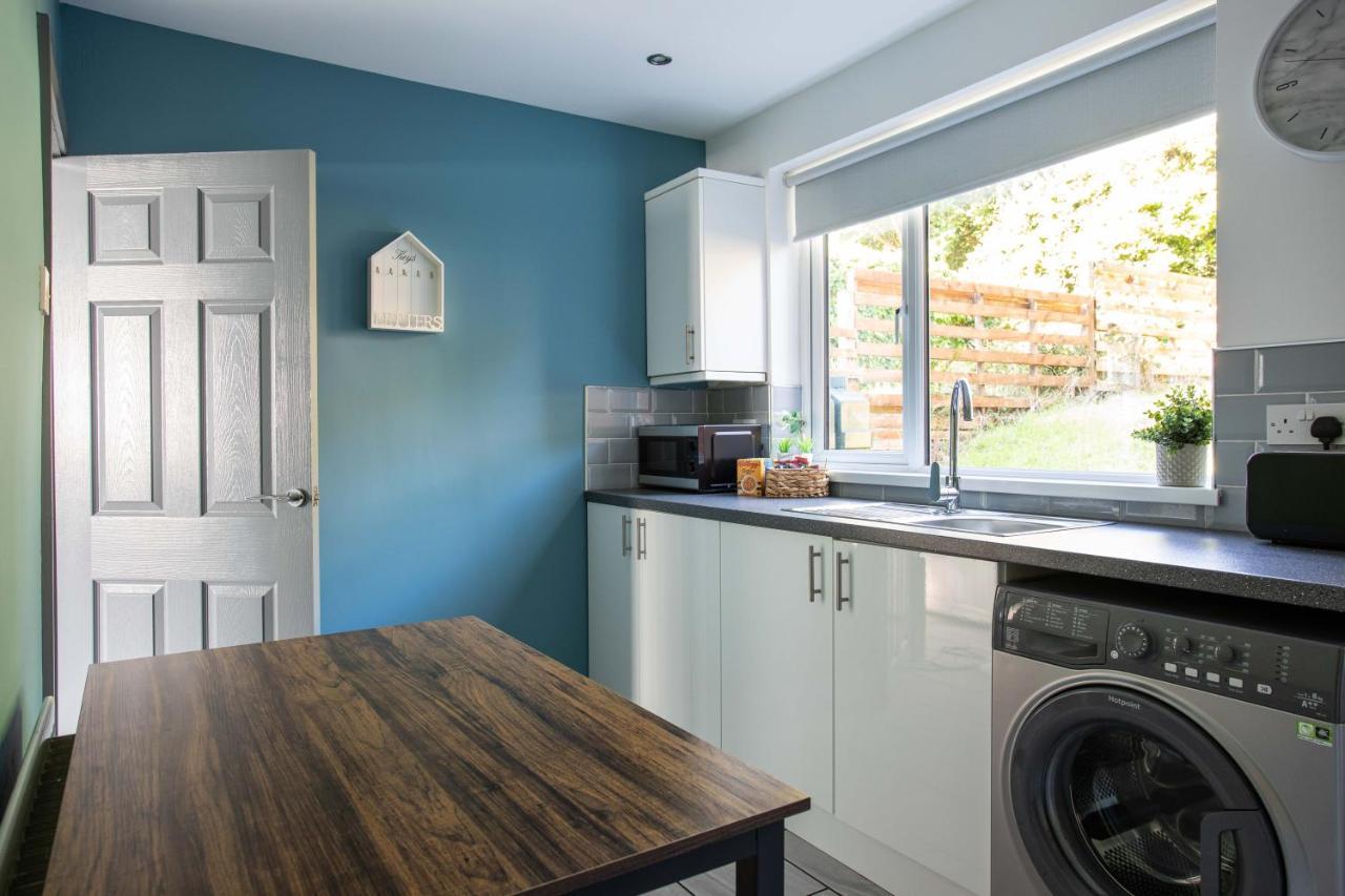 Fully Refurbished North Belfast Home Экстерьер фото