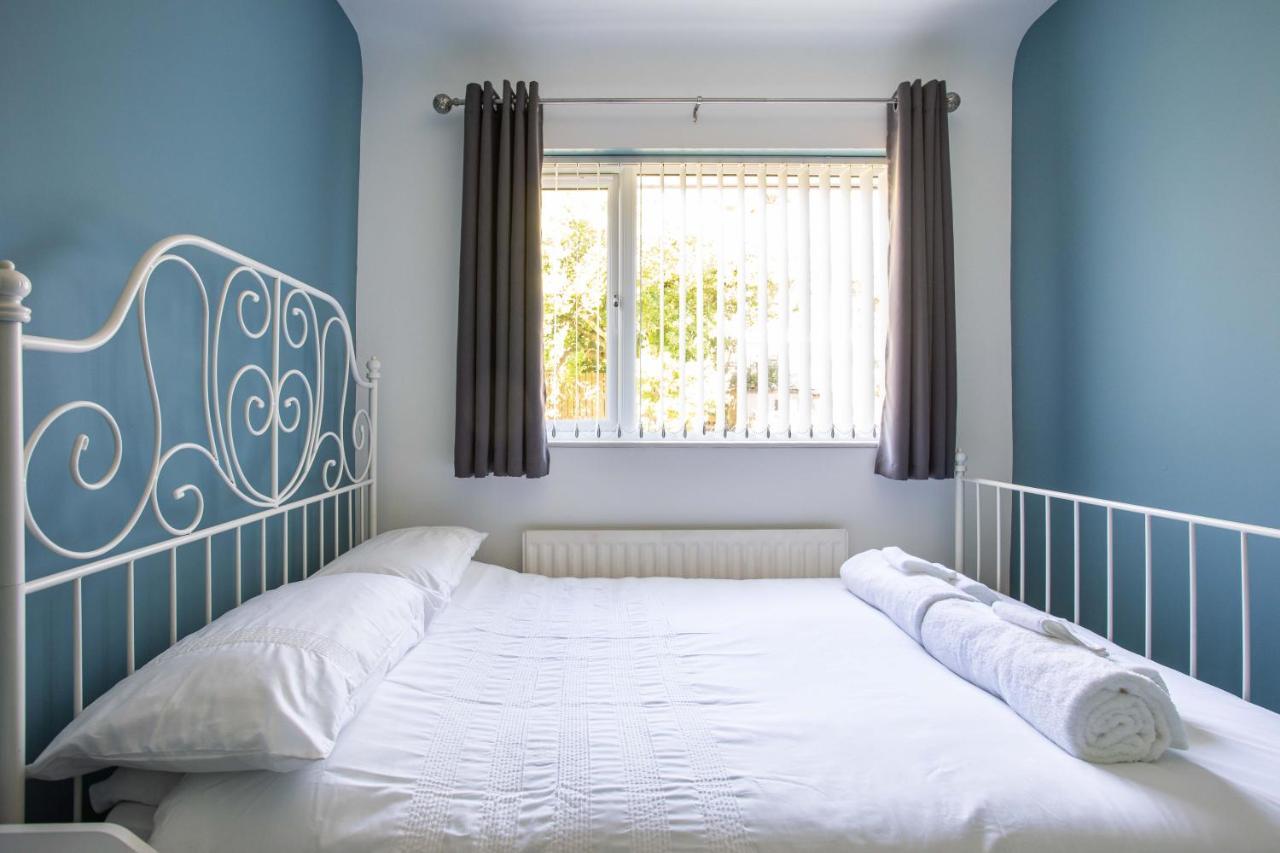 Fully Refurbished North Belfast Home Экстерьер фото